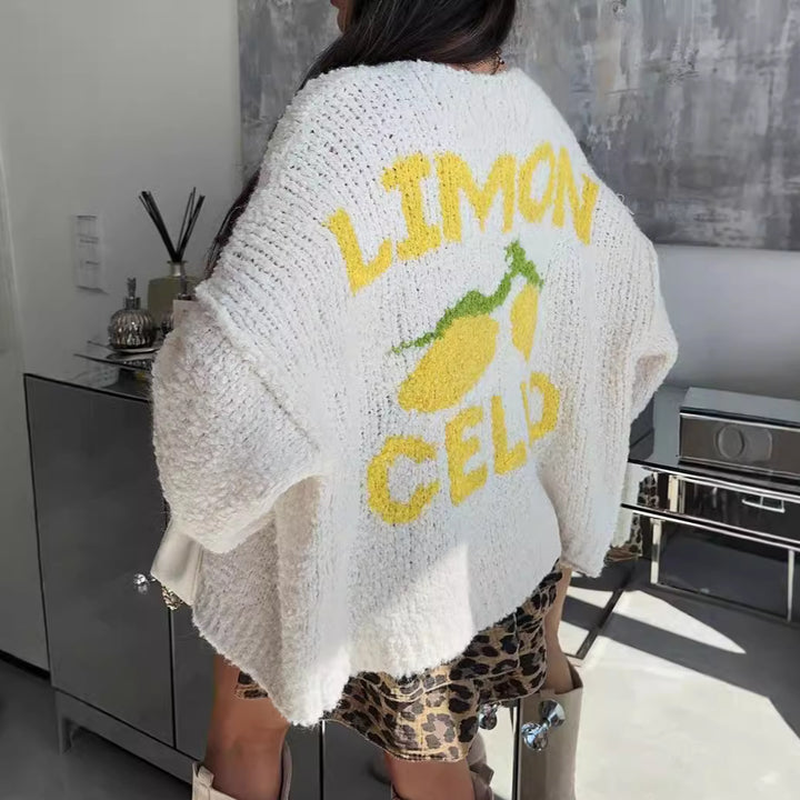 Damen Strickjacke mit fröhlichem Ananas-Motiv und oversized Schnitt Drune