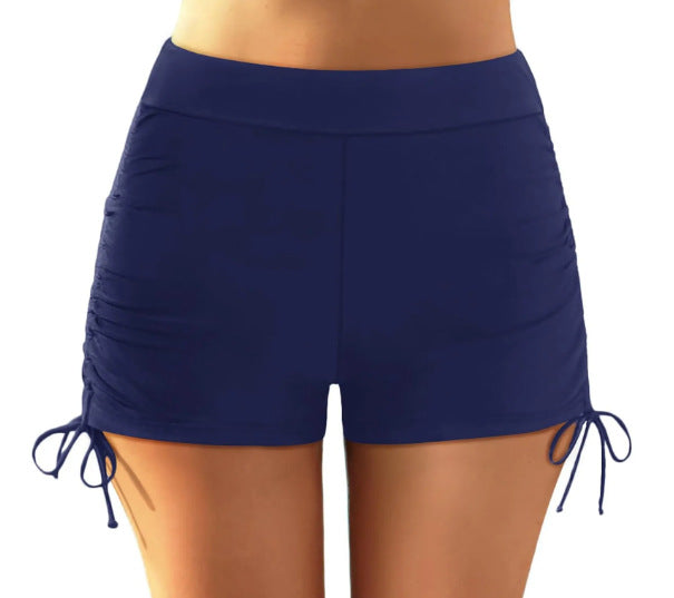 Damen Figurschmeichelnde Badeshorts mit Raffung und Seitenschnürung Drune