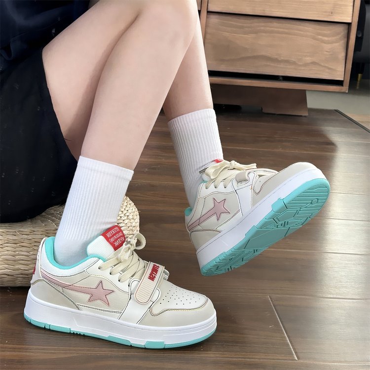 Damen Sportliche Sneakers mit strapazierfähigem Obermaterial und rutschfester Sohle Drune