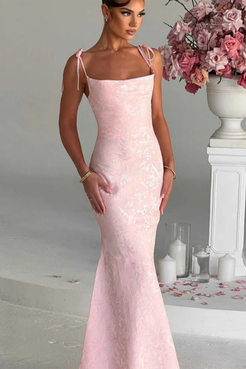 Damen Elegantes Langarm Abendkleid mit floralem Jacquard-Muster und zartem Rückenausschnitt Drune