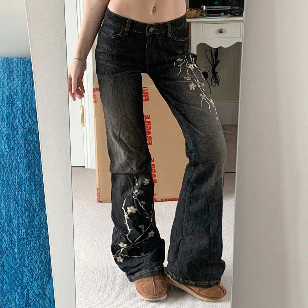 Damen nan taillierte Schlaghose-Jeans mit floraler Stickerei, Stretchdenim und Five-Pocket-Schnitt Drune