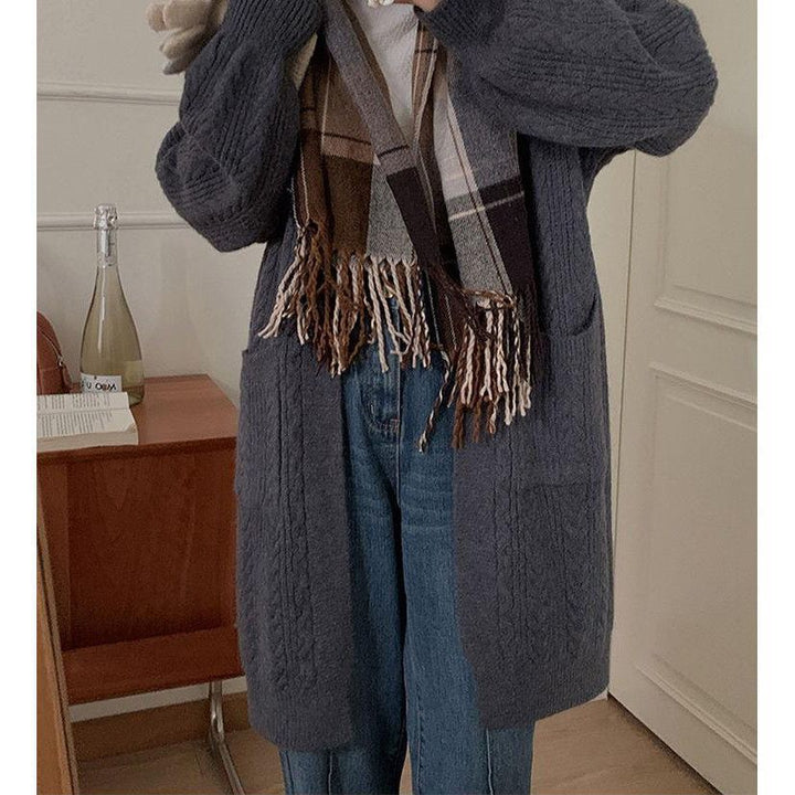 Damen Grobstrick Cardigan mit tiefen Taschen und elegantem Zopfdesign Drune