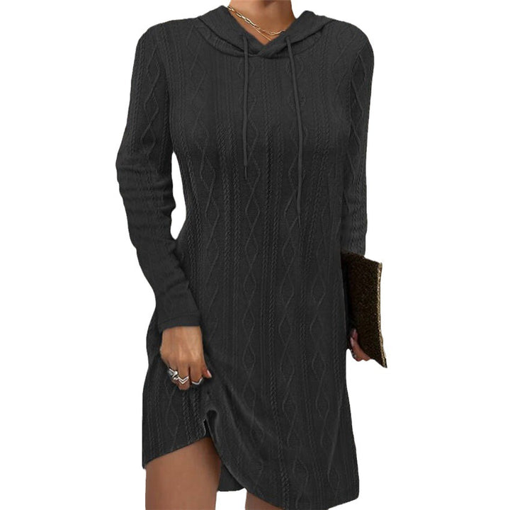 Damen Strickkleid mit Kapuze und feinem Zopfmuster Drune