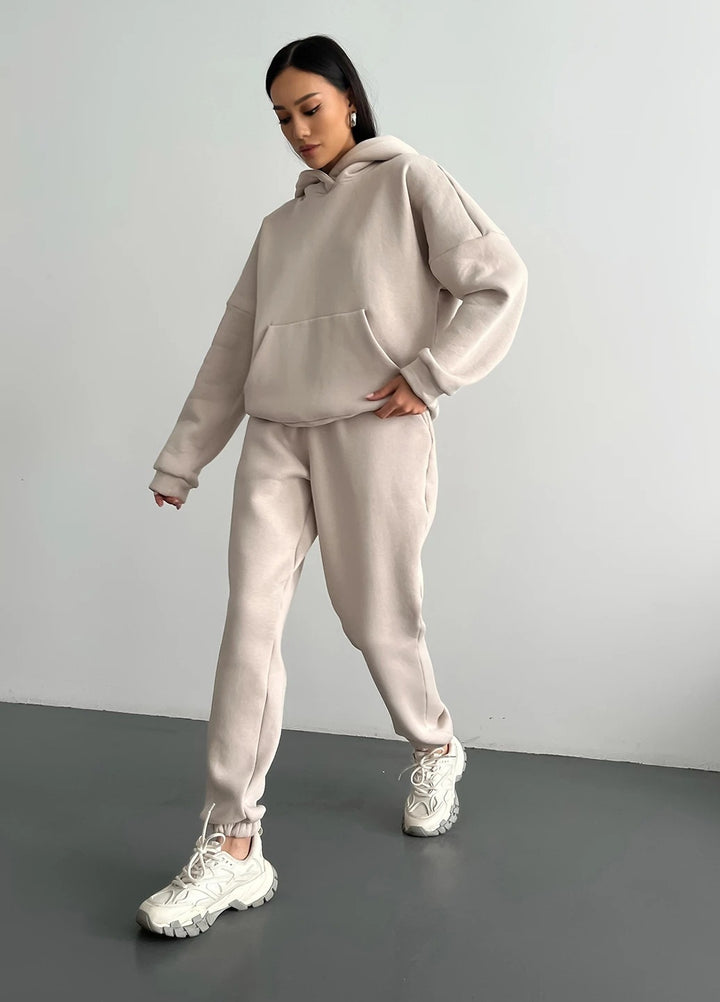 Damen nan zweiteiliges Komfort-Loungewear-Set mit oversized Kapuzenpullover, Kängurutasche und elastischem Knöchel-Jogger aus French Terry Drune