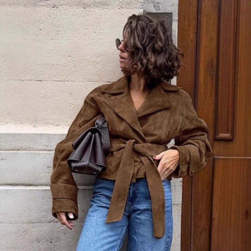 Damen modische Wildlederjacke mit tailliertem Design Drune