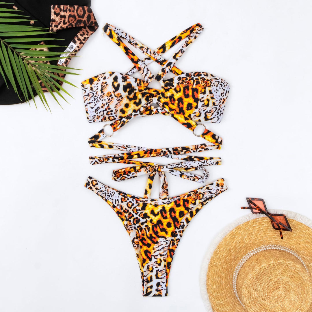 Damen Bandeau-Bikini mit modischen Cut-Outs und Ringdetails Drune