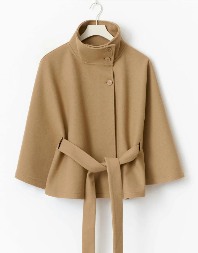 Drune | Stehkragen Knopf Gürtel Cape Trenchcoat