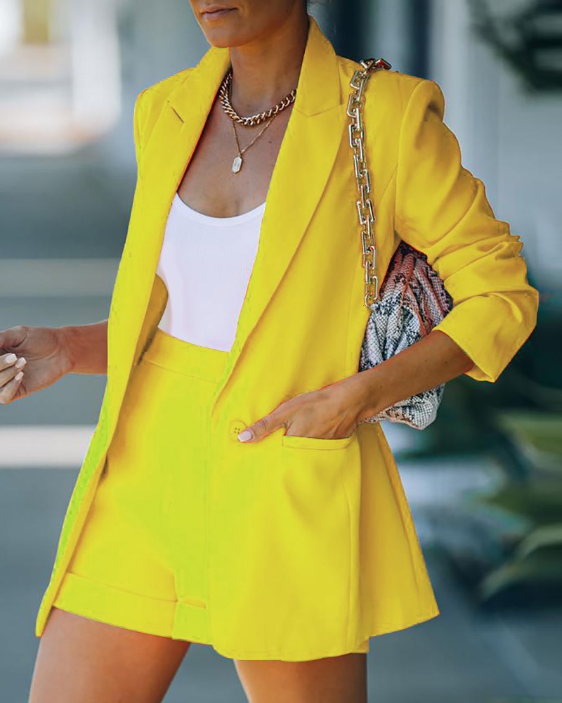 Damen nan figurbetontes Longblazer- und High-Waist-Shorts-Set mit überschnittenen Schultern und aufgesetzten Taschen Drune