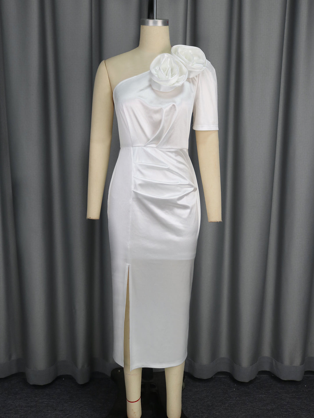 Damen Elegantes Wickelkleid mit schulterfreier Gestaltung und dekorativen Blüten Drune