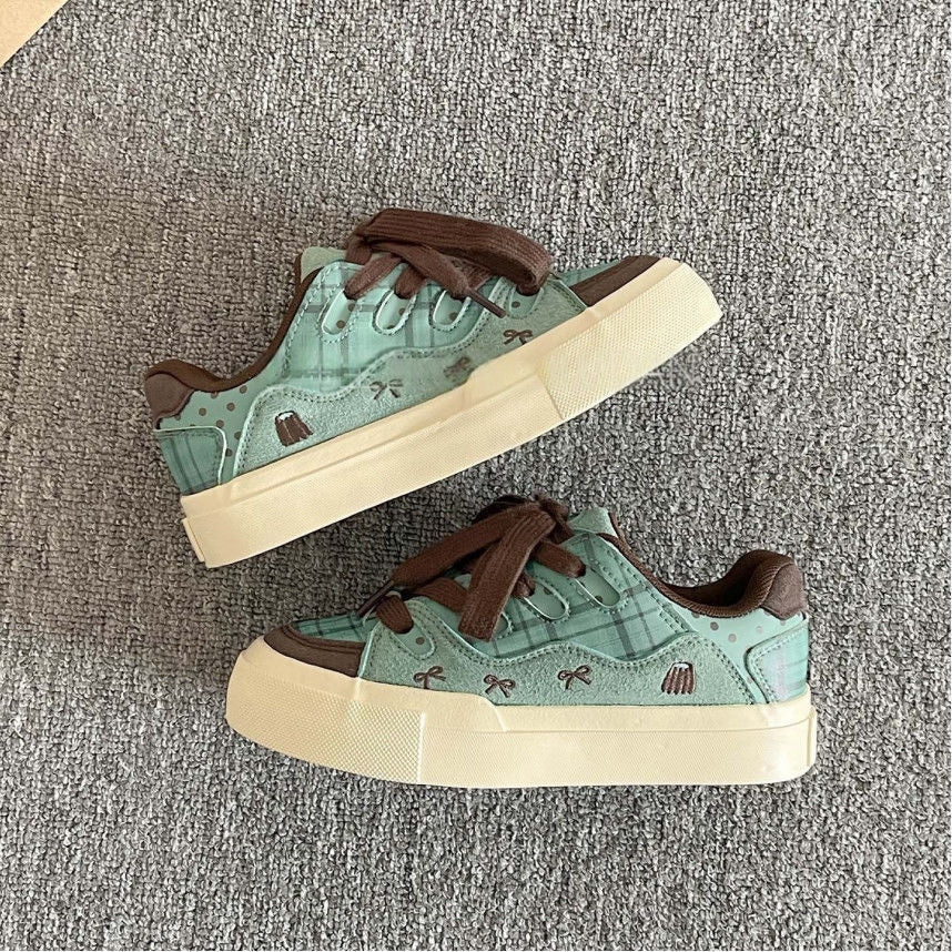Damen Trendige Freizeitsneaker mit gemütlichem Innenfutter und einzigartigem Karomuster Drune