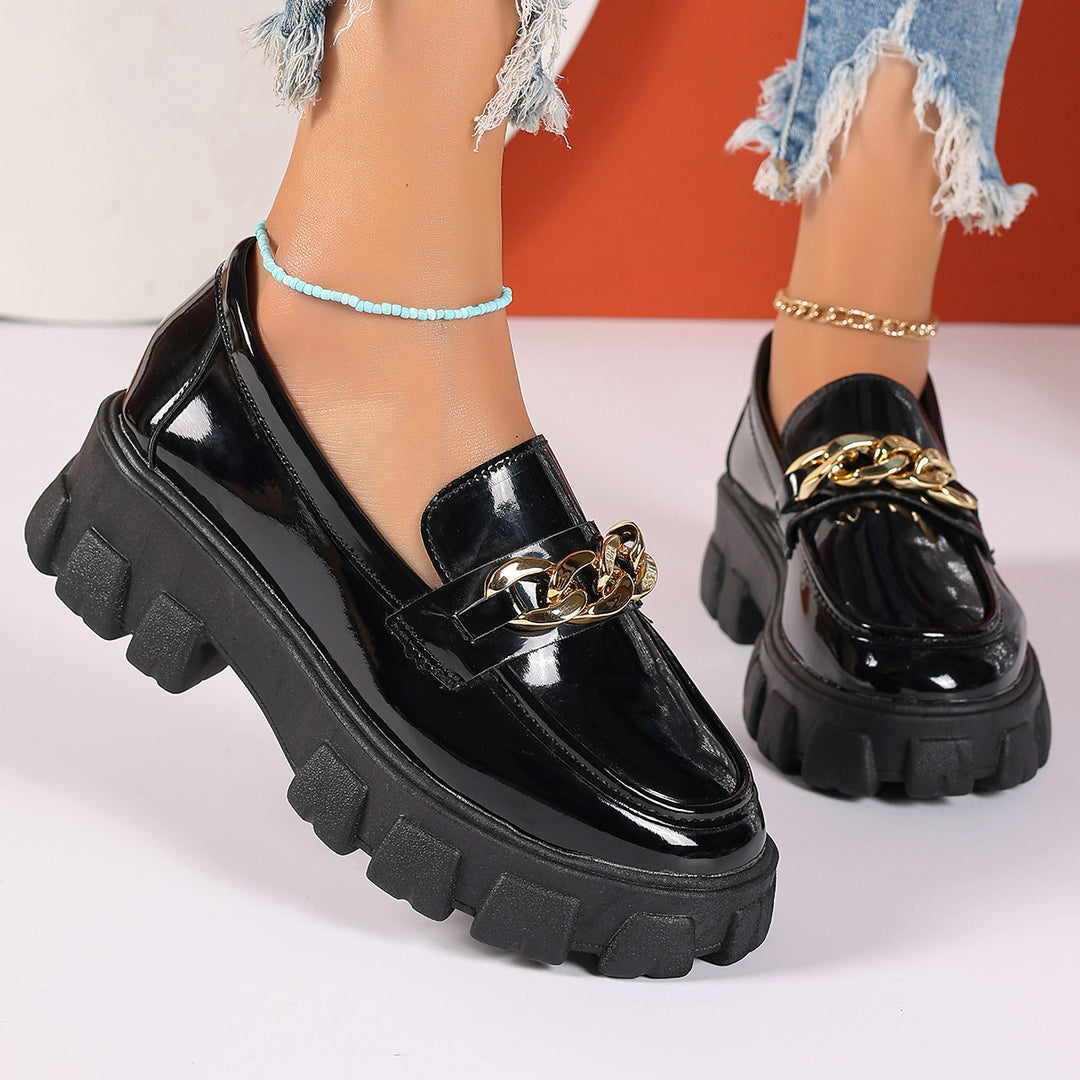 Damen nan trendige Lack-Loafer mit grober Profilsohle und goldener Kettenapplikation Drune