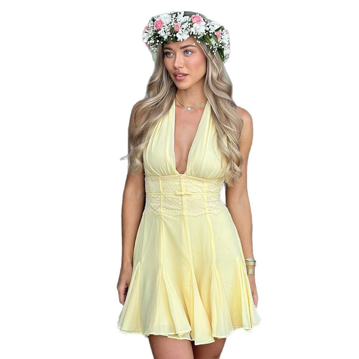 Damen luftiges Halterneck-Kleid mit verführerischer Raffung Drune