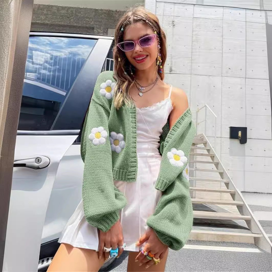 Damen Strickjacke mit floralen Applikationen und lässigem Schnitt Drune