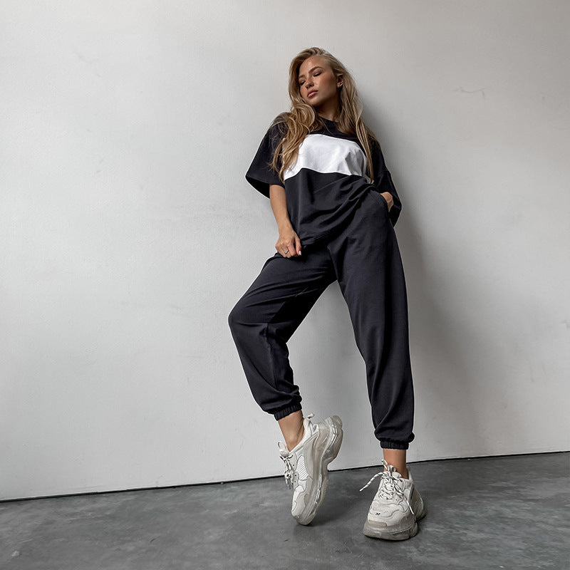 Damen lässiger Sportanzug mit oversized Shirt und bequemen Jogginghosen Drune