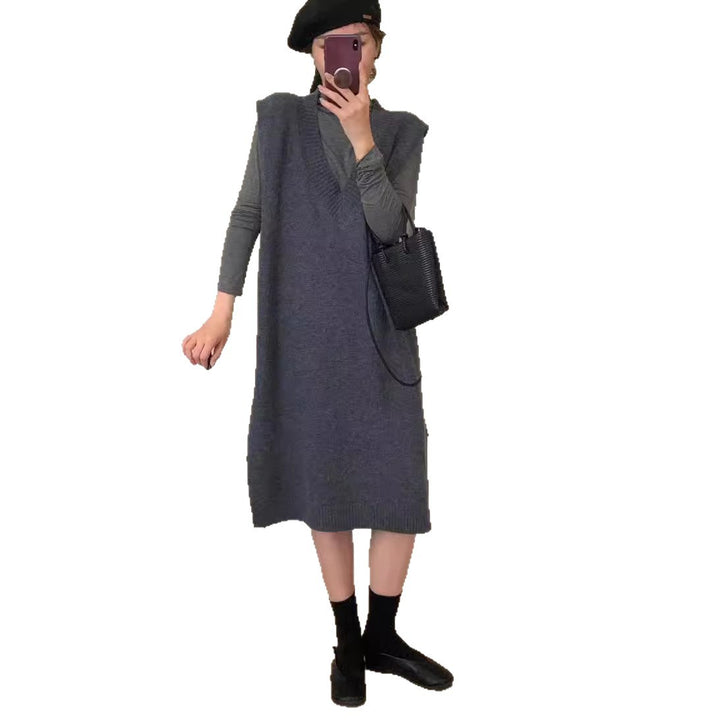 Damen Strickkleid mit elegantem V-Ausschnitt und seitlichem Schlitz Drune