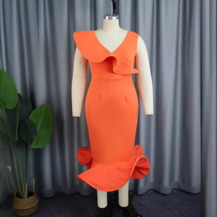 Damen Figurbetontes Kleid mit voluminösem Rüschenelement Drune