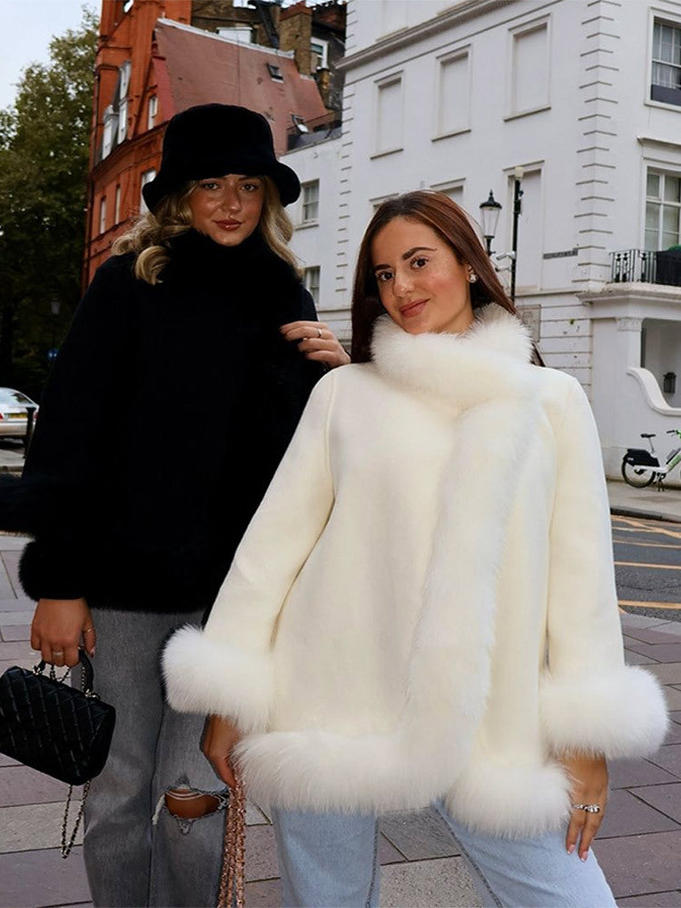Damen Luxuriöse Felljacke mit weichem Innenfutter und eleganten Details Drune