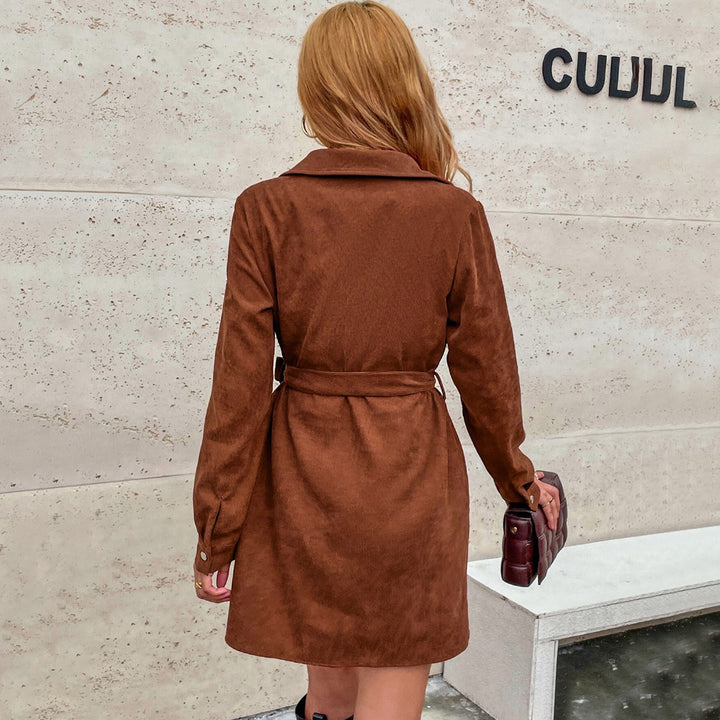 Damen Kleid im eleganten Utility-Stil mit Knopfdetails und Taillengürtel Drune