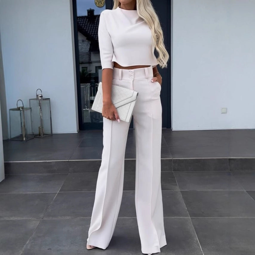 Damen Kombination aus cropped Oberteil und weit geschnittenen Hose Drune