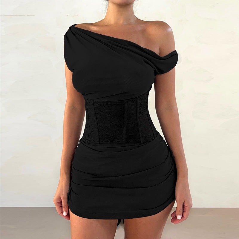 Damen Wickelkleid mit figurformendem Schnitt und asymmetrischen Details Drune