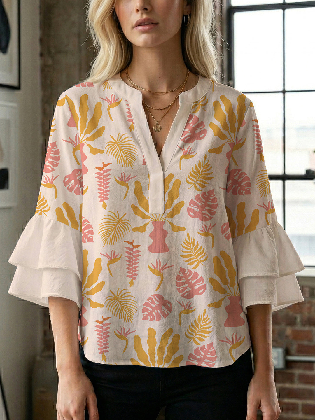 Damen Bluse mit Rüschendetails und auffälligem Animal-Print Drune