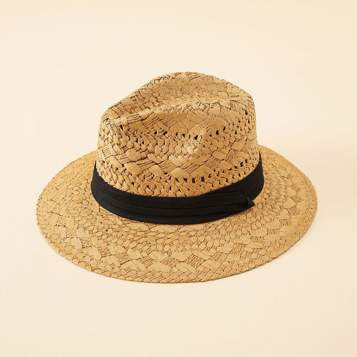 Damen Strohhut im klassischen Fedora-Stil mit breiter Krempe und elegantem Band Drune