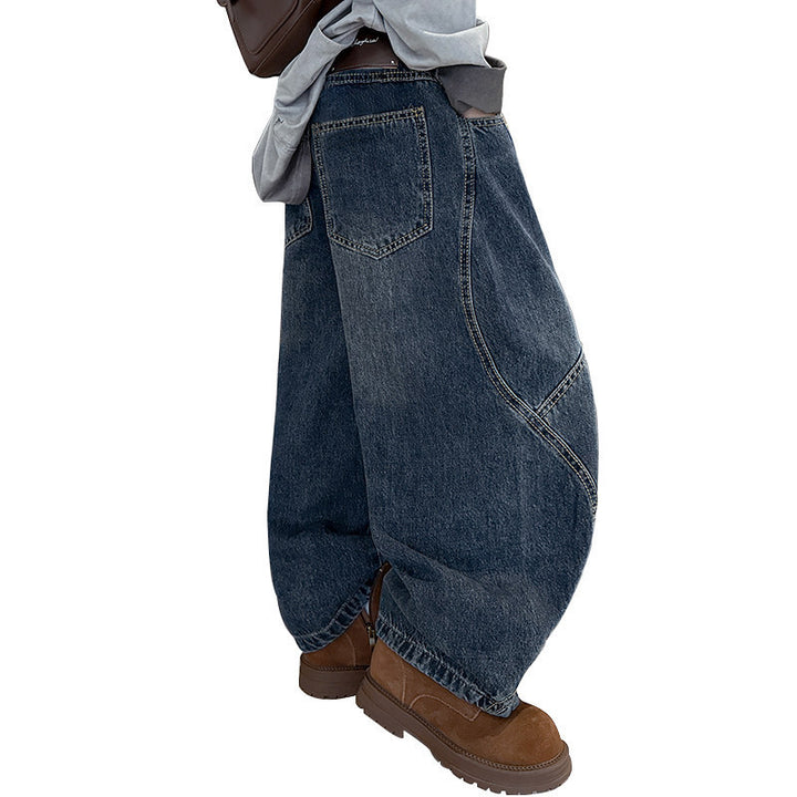 Damen weite Denim-Hose mit modernem Schnitt und einzigartigen Taschen Drune