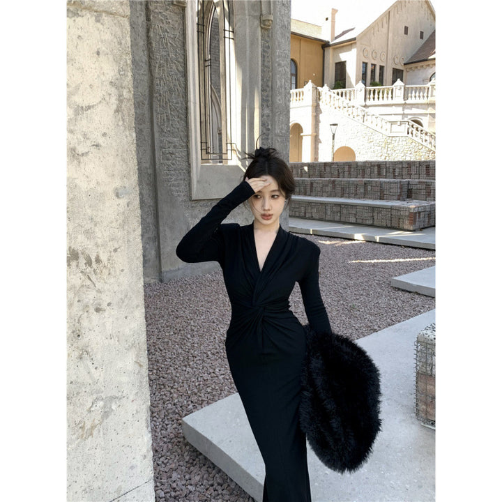Damen Elegantes Wickelkleid mit tiefem V-Ausschnitt und detailverliebtem Faltenwurf Drune