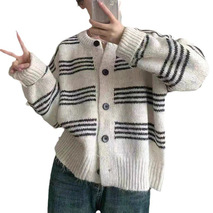 Damen modische Strickjacke mit feiner Streifenstruktur und dekorativen Knöpfen Drune