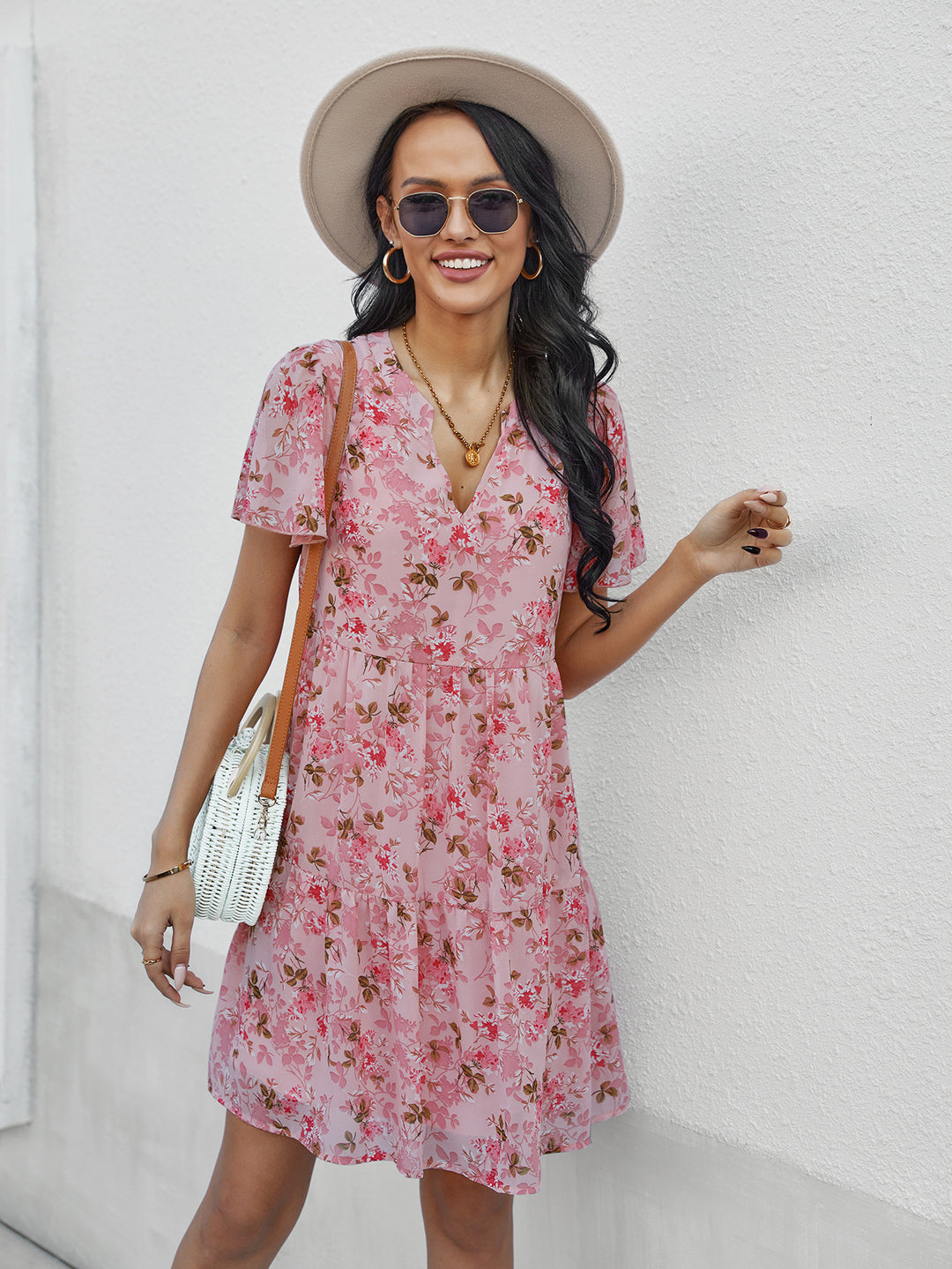 Damen Kurzes Freizeitleinenkleid mit floralen Verzierungen und rüschigem Saum Drune
