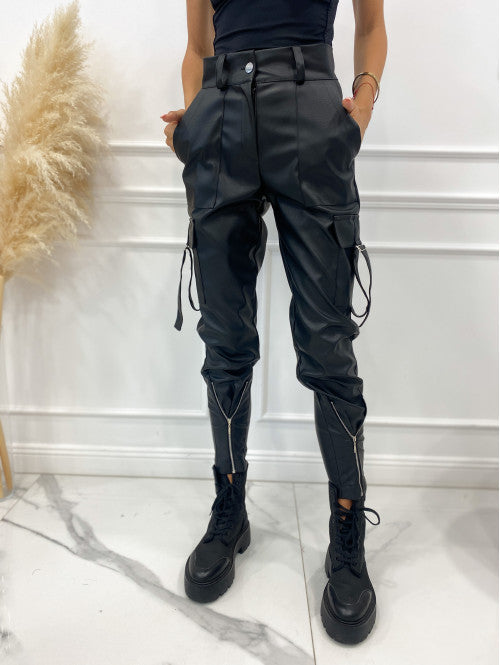 Damen wasserdichte Kunstleder-Cargo-Hose mit Reißverschlüssen und verstellbaren Bündchen Drune