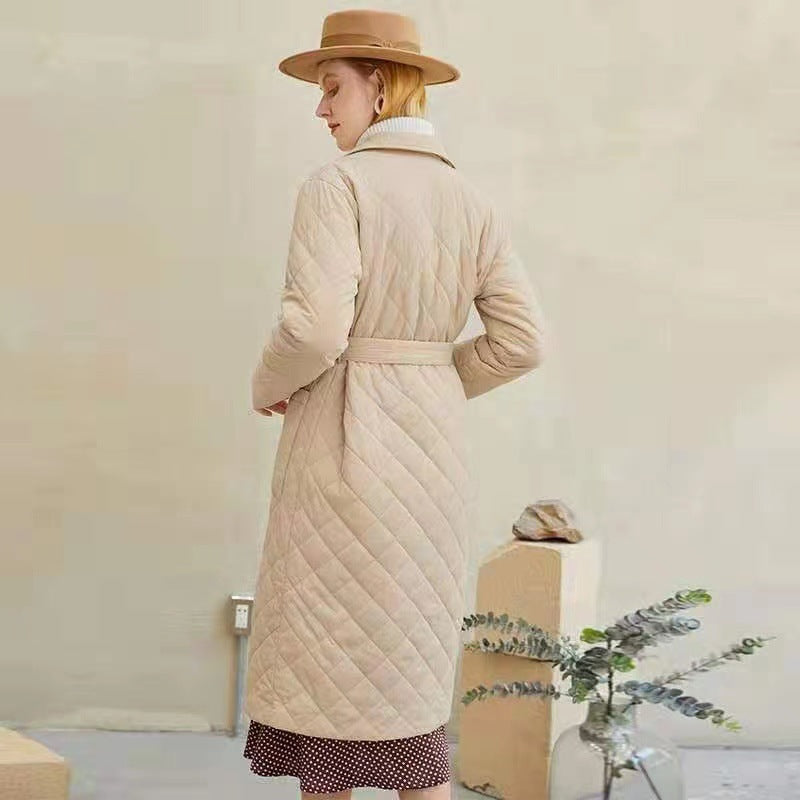 Damen gesteppter Wintermantel mit elegantem Gürtel Drune