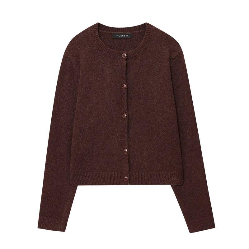 Damen kuschelige Strickjacke mit klassischen Knöpfen und Rundhalsausschnitt Drune