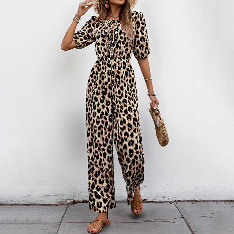 Damen Jumpsuit mit elegantem Wickelausschnitt und modischem Leopardenmuster Drune