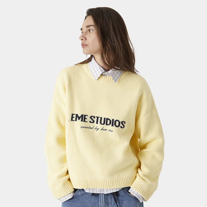 Damen lässiger Pullover aus weichem Strickmaterial mit kontrastierendem Schriftzug Drune