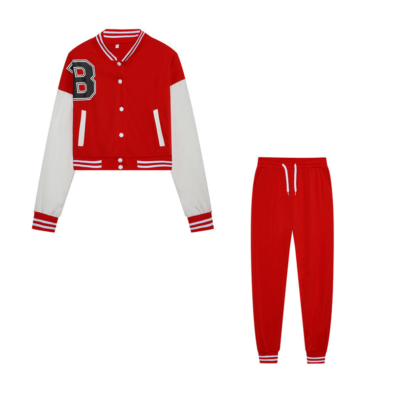 Damen Sportliches Set aus cropped Jacke und Jogginghose Drune