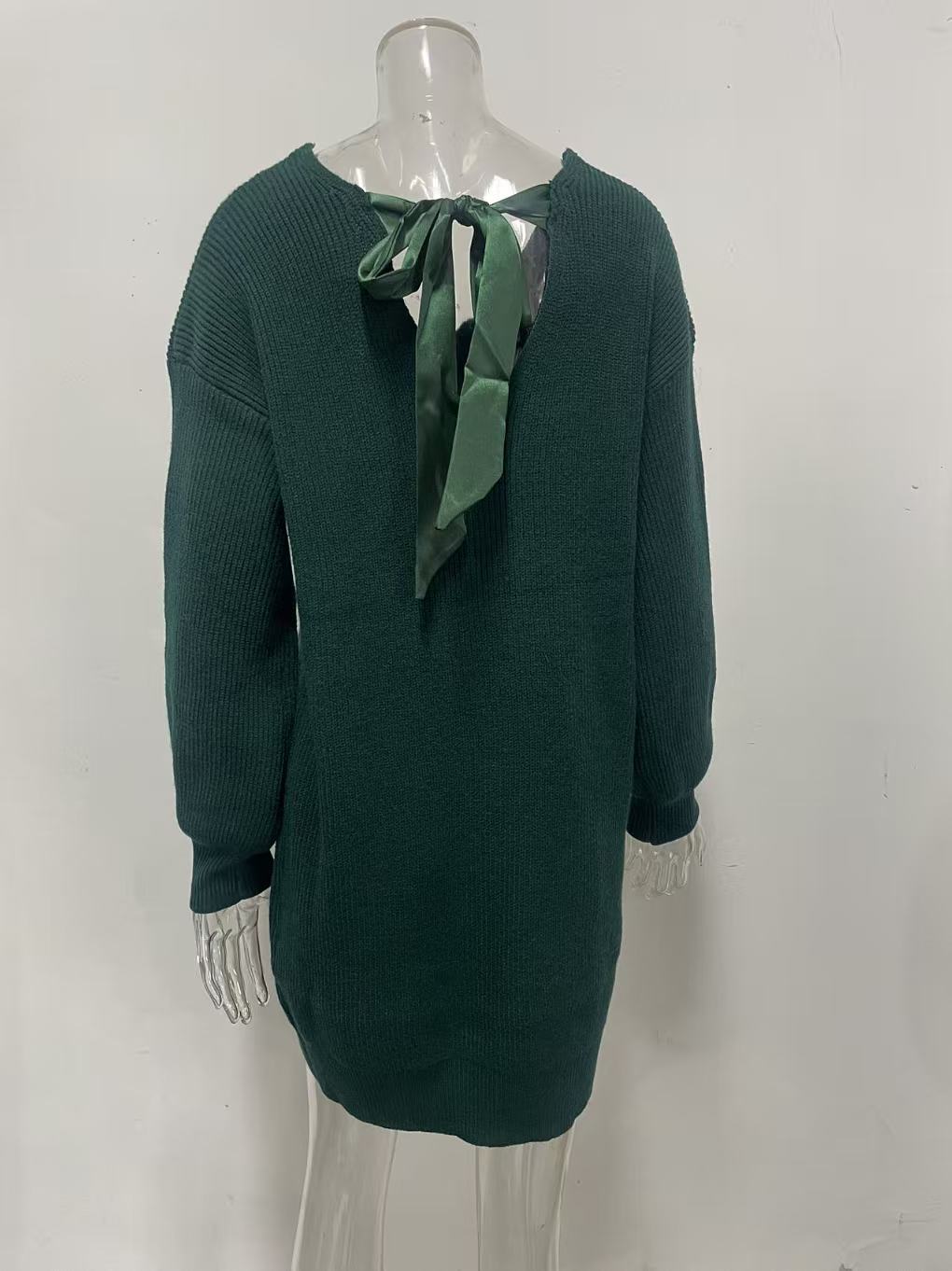 Damen Strickkleid mit raffiniertem Rückenausschnitt und Schleifendetail Drune