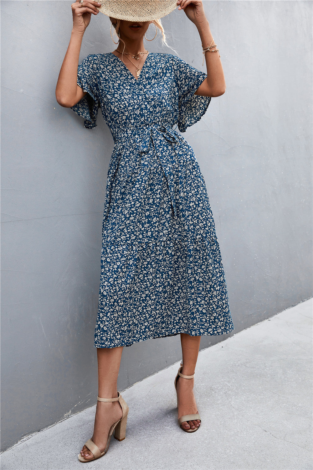 Damen Midikleid mit floralem Design und bindbarem Taillenband Drune