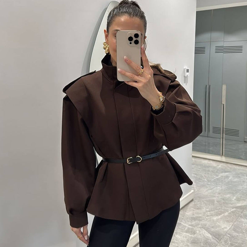 Damen modische Blazerjacke mit angeschnittenen Ärmeln und figurbetontem Schnitt Drune