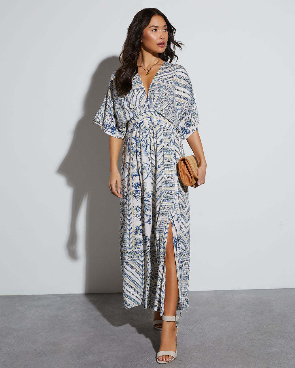 Damen Maxikleid mit aufregendem Wickeldesign und voluminösen Ärmeln Drune