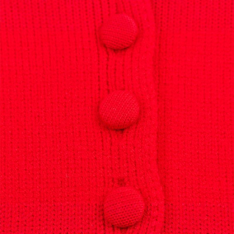 Damen Strickjacke mit Rüschenkragen und dekorativen Knöpfen Drune
