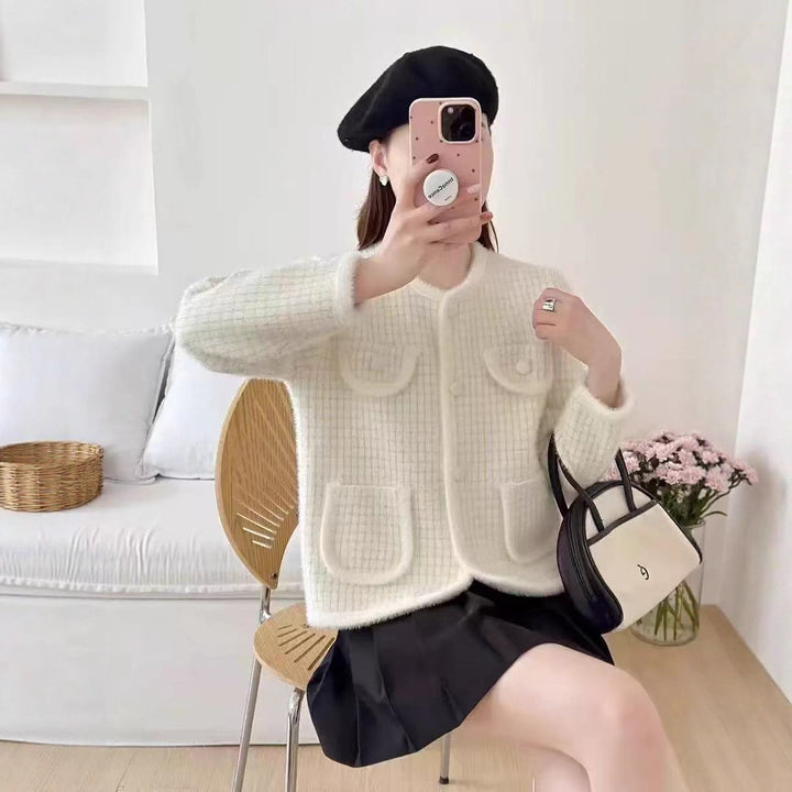 Damen Modische Strickjacke mit aufgesetzten Taschen und klassischem Schnitt Drune