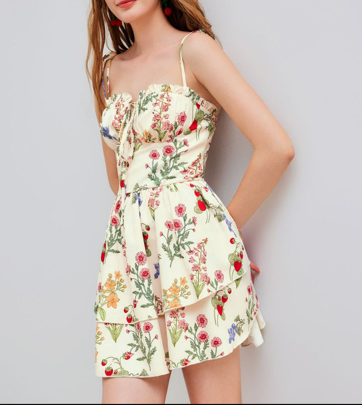 Damen Minikleid mit Blumenmuster und bordeauxfarbenem Unterrock Drune