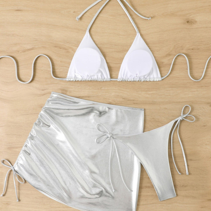 Damen glänzendes Bikini-Set mit verstellbaren Trägern und Wickelrock Drune