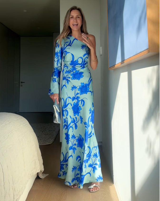 Damen Etuikleid mit asymmetrischem Schnitt und floralen Details Drune