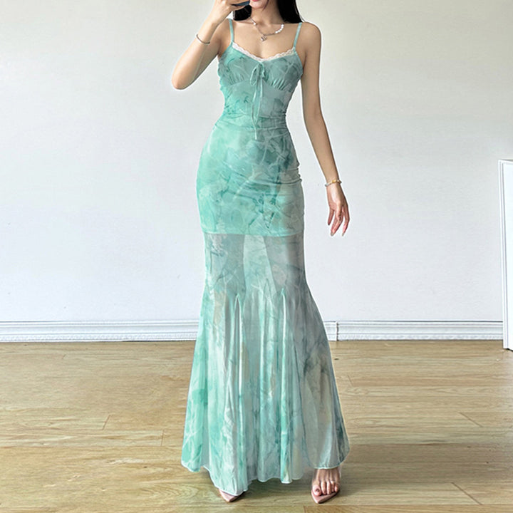 Damen Maxikleid mit fließendem Schnitt und romantischen Transparenzakzenten Drune