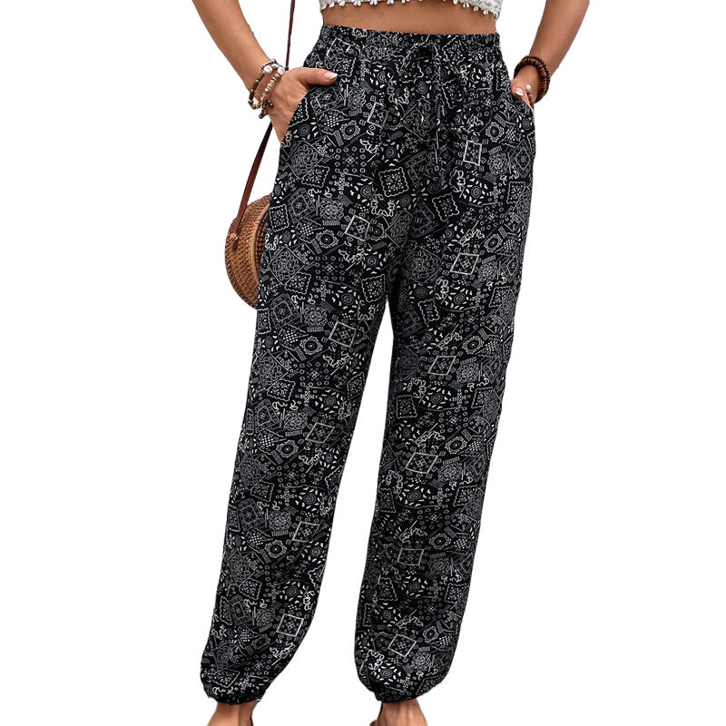 Damen lässige Sommerhose mit verspieltem Ethnomuster Drune