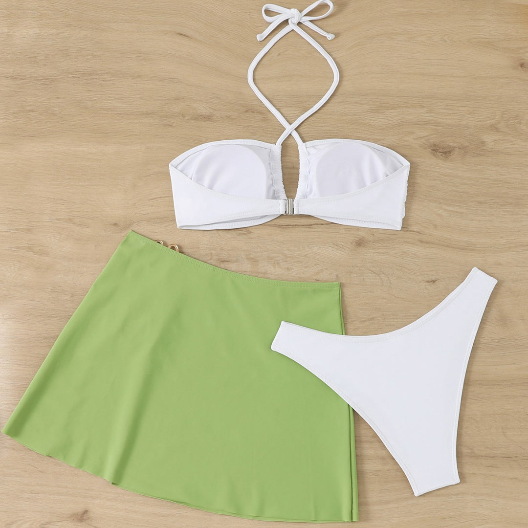 Damen Badeset mit traufem Oberteil und modischer Bikini-Hose Drune