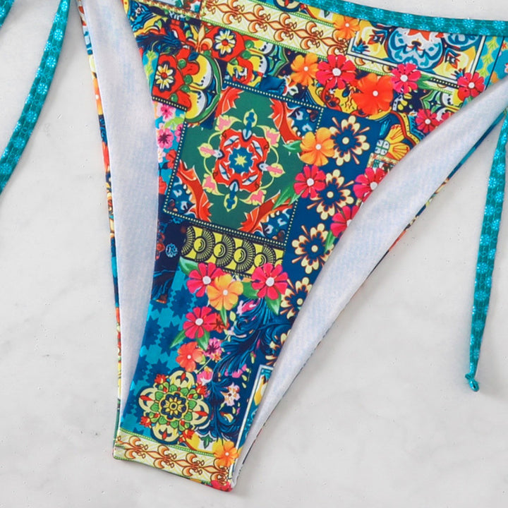 Damen Triangel-Bikini mit bunten Zierstichen und verstellbaren Bindebändern Drune