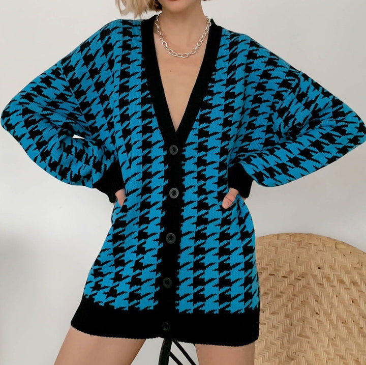 Damen Grobstrickpullover mit modernem Hahnentrittmuster und Knopfleiste Drune
